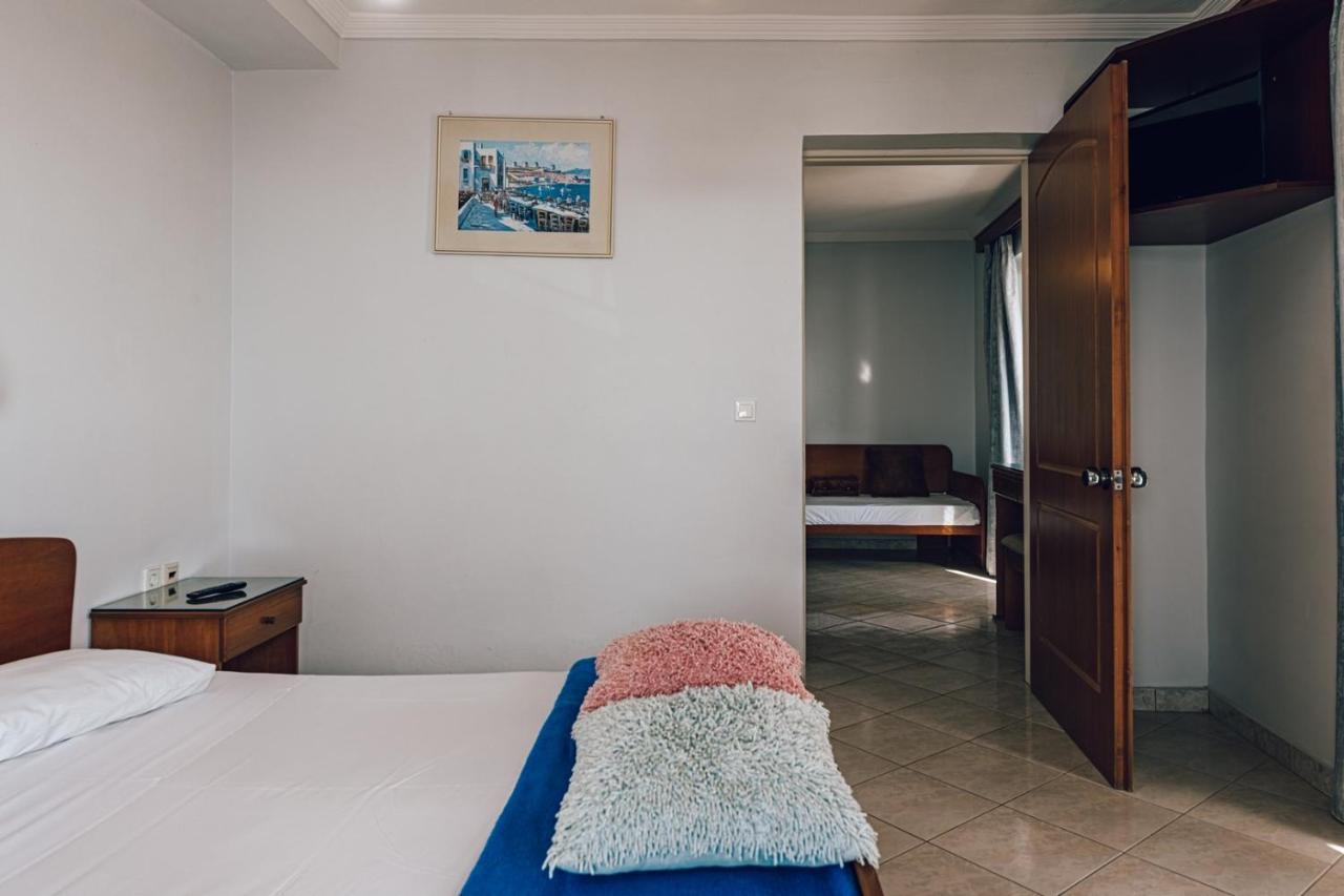 Aparthotel Bluewaves Laganas Exterior foto