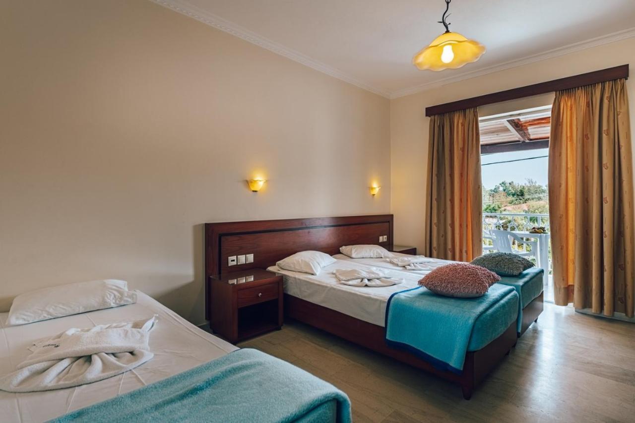 Aparthotel Bluewaves Laganas Exterior foto